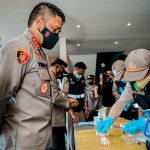 Kapolrestabes Surabaya Laksanakan Test Urine Mendadak