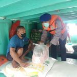 Giat Patroli Pesisir Dan Sosial Alat Keselematan Kepada Nahkoda Serta Abk Klm Tanjung Jaya