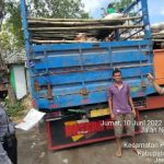 Polisi Tuban Rutin Gelar Penyekatan Di Pos Cek Point Perbatasan, Antisipasi Penyebaran Penyakit PMK