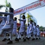 Tumbuhkan Cinta Tanah Air, Semarak Gerak Jalan Siswa SD/MI Sejauh 8 Km di Bojonegoro