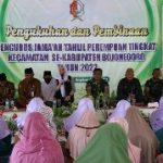 Tangkal Radikalisme, Bupati Anna Kukuhkan Pengurus Jamaah Tahlil Putri Kecamatan Gayam