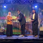 Bupati Anna : Terus Kenalkan ke Generasi Muda, Launching HKI Oklik Bojonegoro Meriah