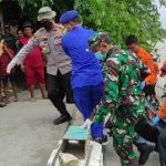 Tim SAR Gabungan Evakuasi Korban Tenggelam Yang Terbawa Arus di Sungai Bengawan Solo