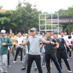 Mas Bupati : Kita Perkuat Sinergi Untuk Percepatan Pembangunan dan Peningkatan Kesejahteraan Masyarakat, Ikuti Senam Bersama di Mapolres Tuban
