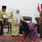 Momen Indah Saat Penyandang Disabilitas Hadiri Open House Bupati Bojonegoro