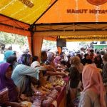 Gelar Pangan Murah Berkualitas, Masyarakat Serbu Parkiran Pantai Boom