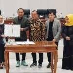 Hadiri Rapat Paripurna DPRD, Bupati Bojonegoro Beberkan Pertumbuhan Ekonomi yang Lebih Baik