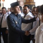 Penantian Terjawab, Mas Bupati Serahkan SK Pengangkatan 624 PPPK Guru Dan Tenaga Teknis