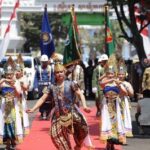 Masyarakat Tuban Antusias Sambut Kirab Pataka Jer Basuki Mawa Beya