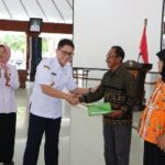 49 PNS Terima SK Pensiun, Pj Bupati Adriyanto : Terimakasih Telah Berkontribusi untuk Bojonegoro