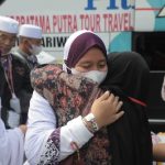 Kedatangan Jemaah Haji Tuban Disambut Isak Tangis Keluarga, Kemenag : 5 Jemaah Meninggal Dunia