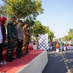 Kepala Dinas Pendidikan Berangkatkan Karnaval TPA dan KB HUT RI dengan Tema ‘Wonderful Indonesia with Flora and Fauna’