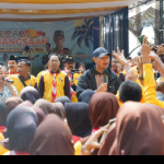 Sebanyak 1.000 Siswa – Siswi Pramuka Ikuti Kemah Kebangsaan Di Pantai Kelapa Tuban, Bupati : Wujudkan Generasi Muda Berwawasan Demokrasi Dan Nasionalisme