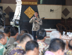 Mas Bupati Beri Pengarahan Terkait Persiapan Pelaksanaan APBD 2025