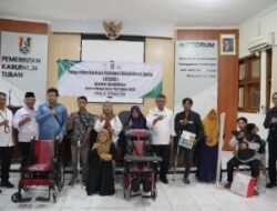 Pemkab Tuban Dan Sentra Margo Laras Pati Salurkan 140 Bantuan Atansi Untuk Klaster Penyandang Disabilitas