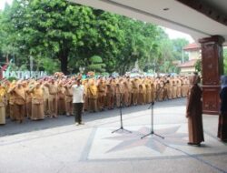 Wakil Bupati Bojonegoro Nurul Azizah dan Istri Bupati Cantika Setyo Wahono Pimpin Apel ASN, Jabarkan Program 100 Hari
