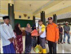 BPBD TUBAN SALURKAN BANTUAN BANJIR, 609 RUMAH TERDAMPAK DI KECAMATAN RENGEL