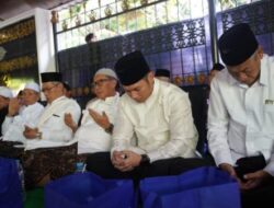 BUPATI, WABUP, DAN FORKOPIMDA TUBAN KHIDMAT IKUTI TAHLIL AKBAR HAUL SUNAN BONANG