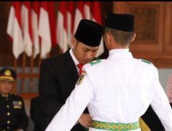 Mas Bupati Lindra Kukuhkan Paskibraka Tuban 2025, Ini Pesannya