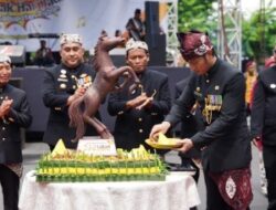 MOMEN HARI JADI 732 KABUPATEN TUBAN, MAS BUPATI LINDRA AJAK MASYARAKAT LANJUTKAN KARYA BERSAMA