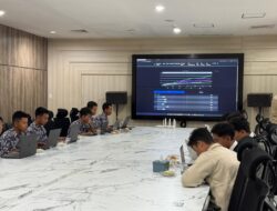 ENAM TIM ADU KECEPATAN PECAHKAN SOAL DI JUNIOR HACKER SOBATKOM