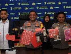 Polres Tuban Menggelar Konferensi Pers Pengungkapan Kasus Operasi Penyakit Masyarakat ( Pekat ) Semeru 2026