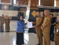 Penyerahan SK Pengangkatan PNS, Dukung Tercapai Target Kinerja