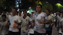 SeduluRUN Bareng Mas Lindra, 9.000 Pelari Semarakkan Tuban Lewat Fun Night Color Run